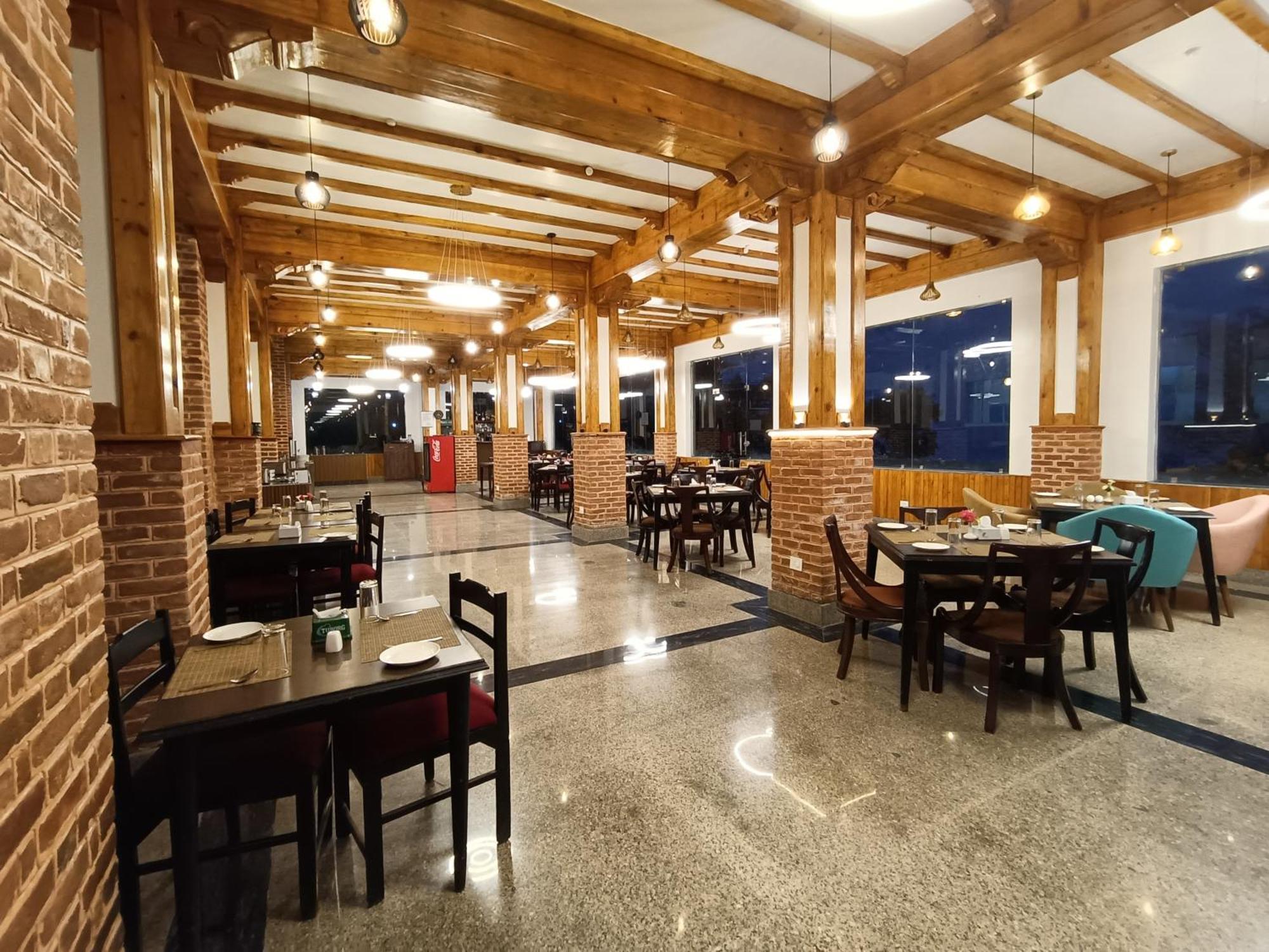 Hotel Chautari Pvt Ltd Nagarkot Exterior foto