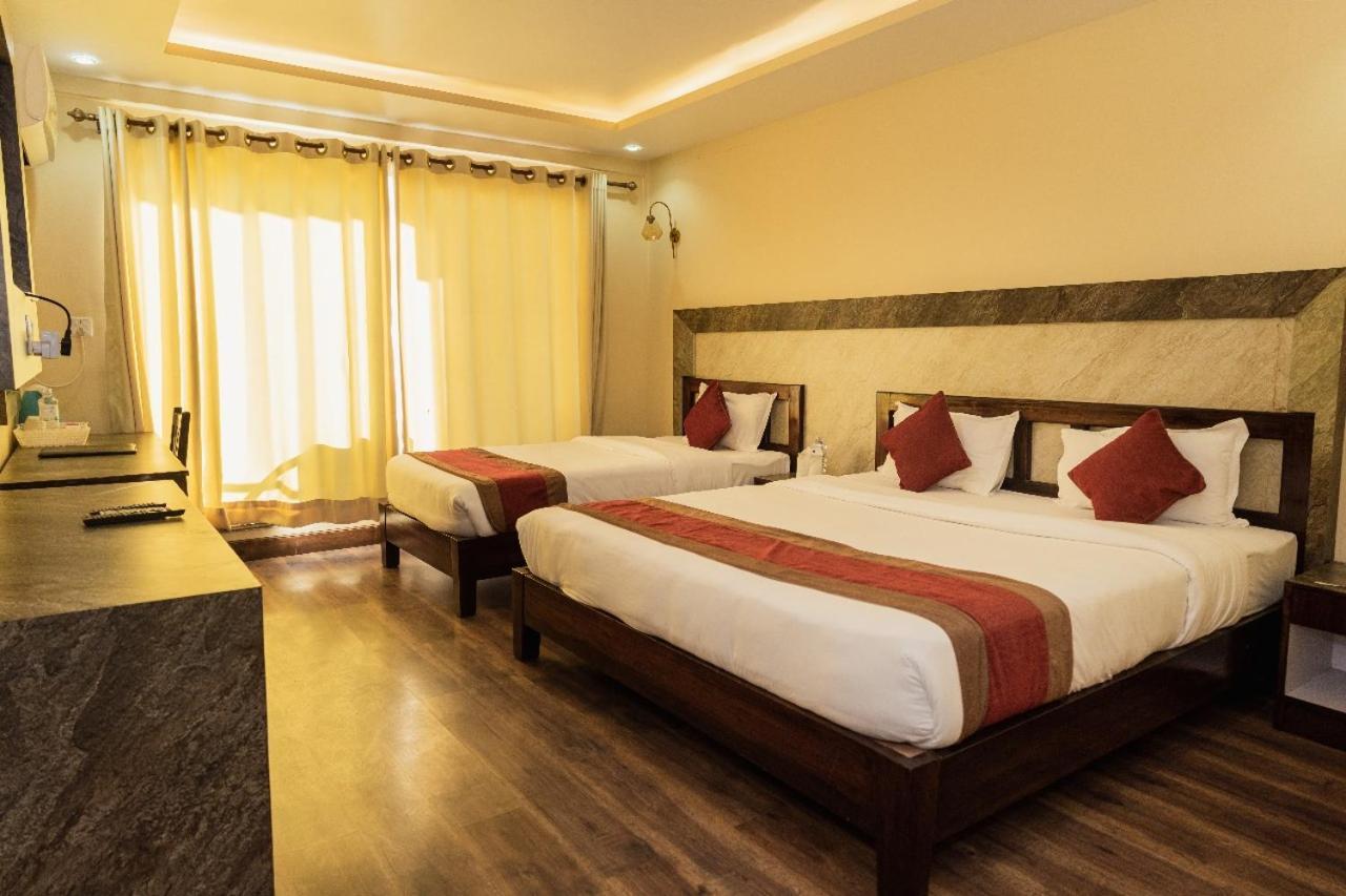 Hotel Chautari Pvt Ltd Nagarkot Exterior foto
